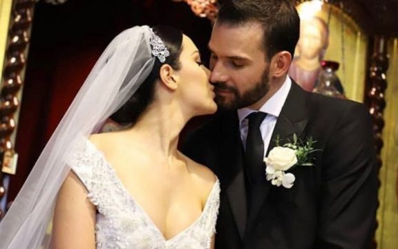 Venčali se Filip Živojinović i Aleksandra Prijović - detalji sa svadbe i njihov PRVI PLES!