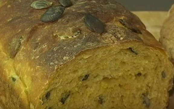 Zdrav hleb sa bundevom! (VIDEO RECEPT)