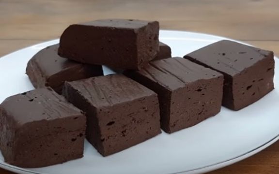 Čokoladni kolačići bez šećera i brašna! (RECEPT)