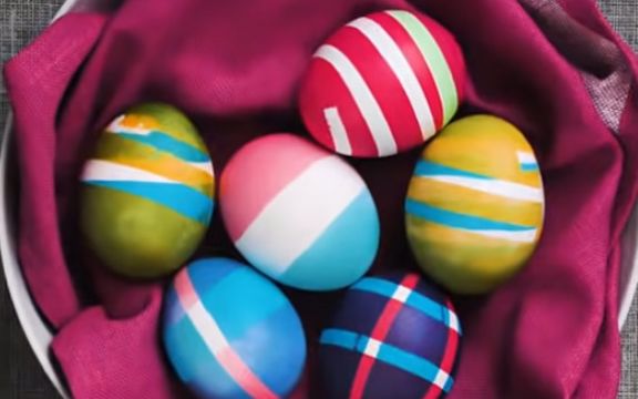 Nestvarne šare! 25 načina za farbanje Vaskršnjih jaja!