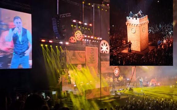  Džiboni je sinoć održao spektakularan koncert, a onda ušao u masu! (VIDEO)