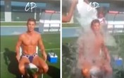 Ledeni izazov: Kristijano Ronaldo zaludeo žene širom planete! Pogledajte njegovo polivanje! (Video)