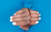 Dermatolog upozorava - znak na noktima koji nikada ne treba ignorisati!